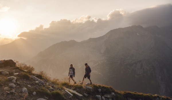 wandern-sommer-olpererhuette-foto-dominic-ebenbichler__13_.jpg